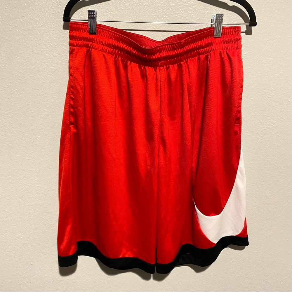 Mens XL Nike basketball shorts